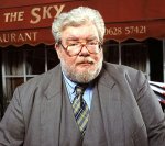 Richard Griffiths.jpg